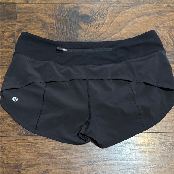 lululemon athletica Women's Black Athletic Shorts - Picture 1 of 9
